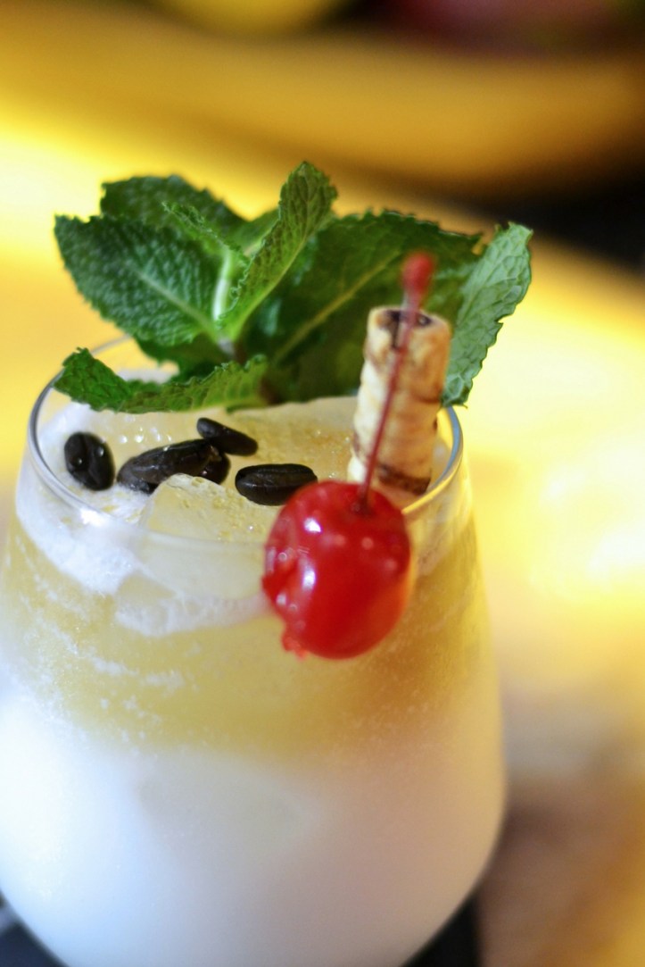 FOTO TIKI ROCK &amp; ROLL MAI TAI