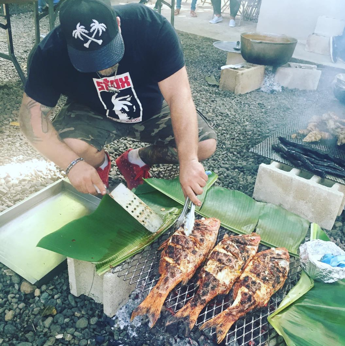 Mientras algunos se mudan fuera de Puerto Rico, muchos regresan abrir sus negocios